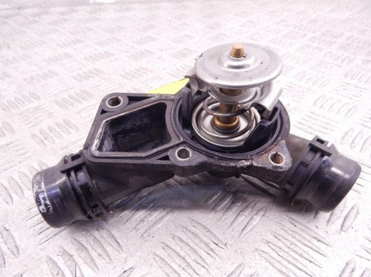 Корпус термостата BMW 5-series (E39) 11 53 1 437 040