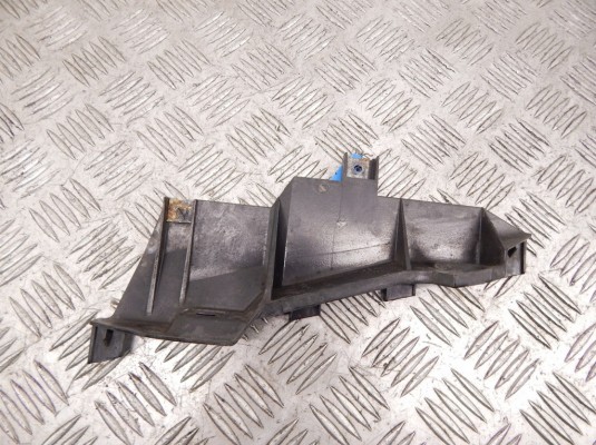 Крепление фары правой BMW 5-series (E39) 63 12 8 362 442