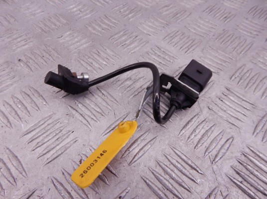 Датчик коленвала BMW 3-series (E90/91/92) 13 62 7 809 334 Датчик коленвала BMW 3-series (E90/91/92) 13 62 7 809 334