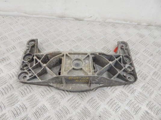Кронштейн КПП BMW 5-series (E60/61) 22 31 6 761 106