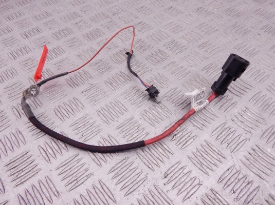 Плюсовой провод аккумулятора BMW X1-series (F48) 12 63 8 628 634