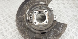 Ступица задняя левая BMW 7-series (F01/02) 33 32 6 796 497