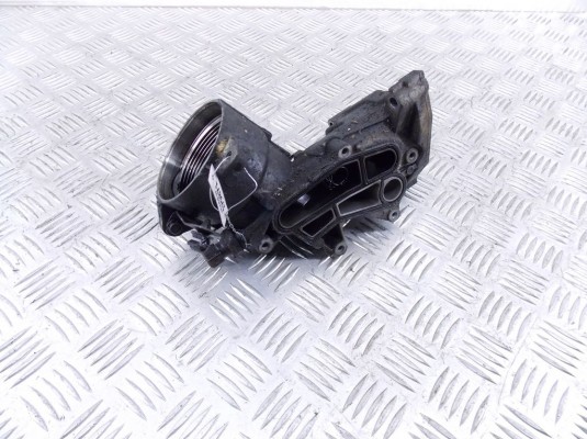 Корпус масляного фильтра BMW X5-series (E53) 11 42 2 247 377
