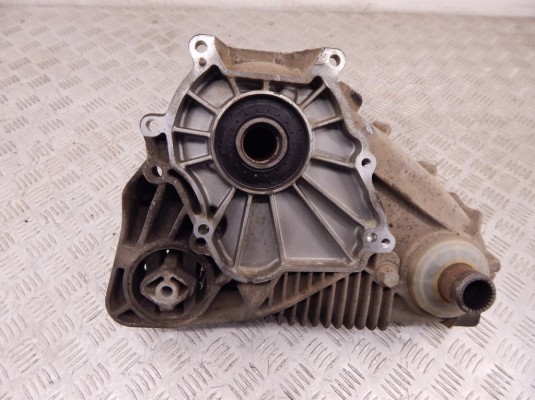 Раздаточная коробка BMW X5-series (E53) 27 10 7 555 295 Раздаточная коробка BMW X5-series (E53) 27 10 7 555 295