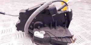 Замок двери задней правой BMW 3-series (E46) 51 22 7 011 246