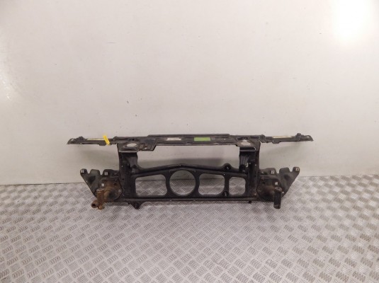 Передняя панель крепления облицовки (телевизор) BMW 5-series (E39) 51 71 8 159 610