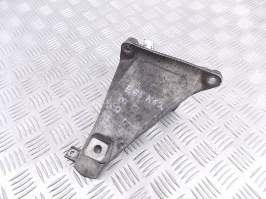 Кронштейн двигателя BMW 7-series (E65/66) 22 11 6 754 616