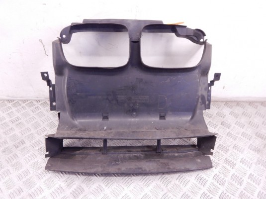 Воздухозаборник BMW 3-series (E46) 51 71 8 202 832