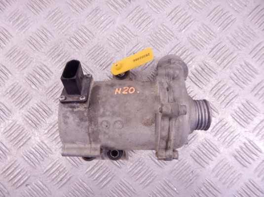 Помпа BMW 2-series (F22/23) 11 51 7 597 715 Помпа BMW 2-series (F22/23) 11 51 7 597 715