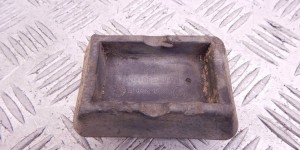 Опора под домкрат (поддомкратная подушка) BMW 5-series (E39) 51 71 8 204 244