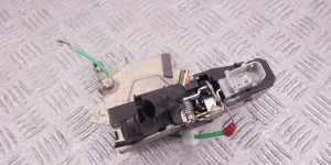 Замок двери передней правой BMW 5-series (E39) 51 21 8 235 104