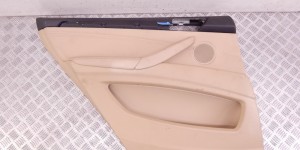 Обшивка двери задней левой (дверная карта) BMW X5-series (E70)