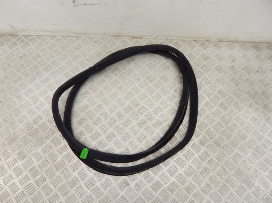 Уплотнитель BMW 7-series (E65/66) 51 22 8 223 703