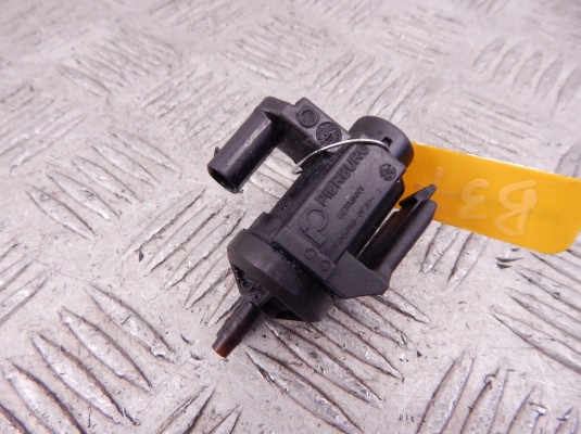 Клапан электромагнитный BMW 2-series (F45/46) 11 74 8 570 591