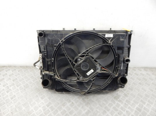 Кассета радиаторов BMW 3-series (F30/31) 8507402