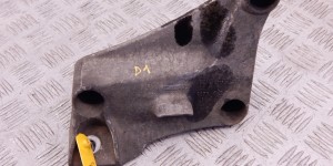 Кронштейн двигателя BMW 5-series (E39) 22 11 6 750 441 Кронштейн двигателя BMW 5-series (E39) 22 11 6 750 441