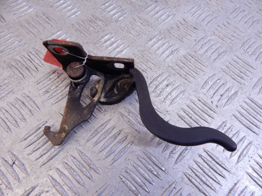 Крюк капота BMW X5-series (E53) 51 23 8 402 552