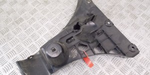 Кронштейн крепления бампера заднего BMW 5-series (E60/61) 51 12 7 033 716