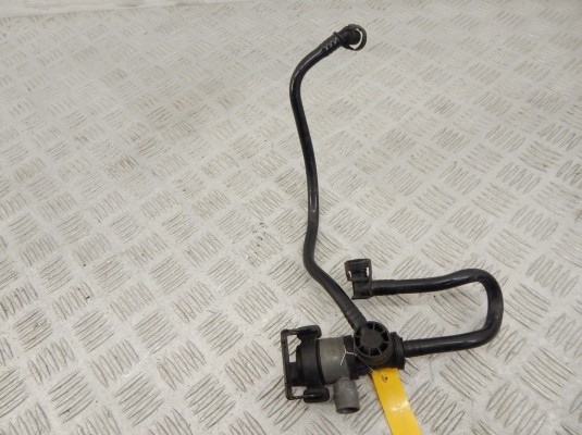 Клапан вентиляции топливного бака BMW 5-series (F10/11) 7636144