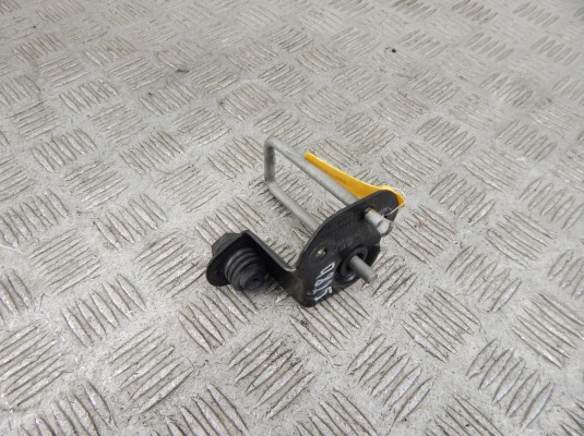 Замок капота BMW X1-series (F48) 51 23 7 387 165 Замок капота BMW X1-series (F48) 51 23 7 387 165