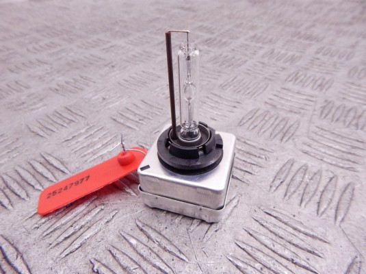 Лампочка BMW 3-series (E90/91/92) Лампочка BMW 3-series (E90/91/92)