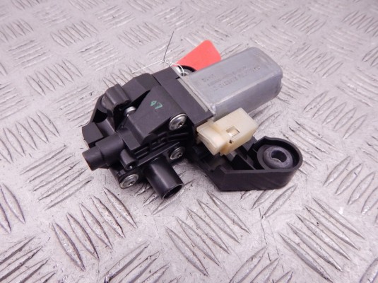 Электропривод форточки задней правой BMW 7-series (F01/02) 67 65 9 178 670