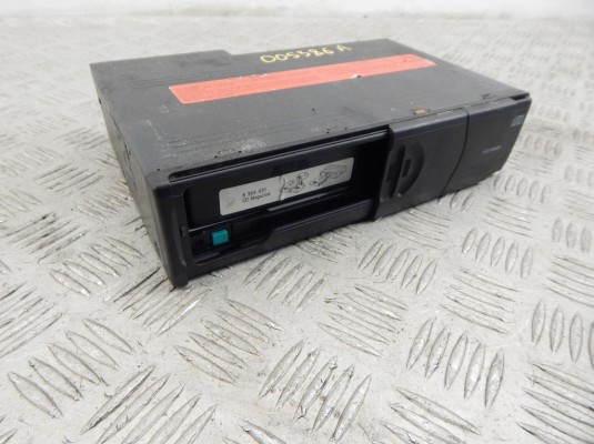CD-чейнджер BMW X5-series (E53) 65 12 6 946 990
