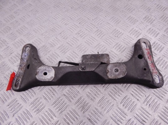 Кронштейн КПП BMW 3-series (E46) 22 31 6 757 103