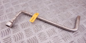 Ключ колесный (балонный) BMW X5-series (E53) 71 12 1 095 831 Ключ колесный (балонный) BMW X5-series (E53) 71 12 1 095 831