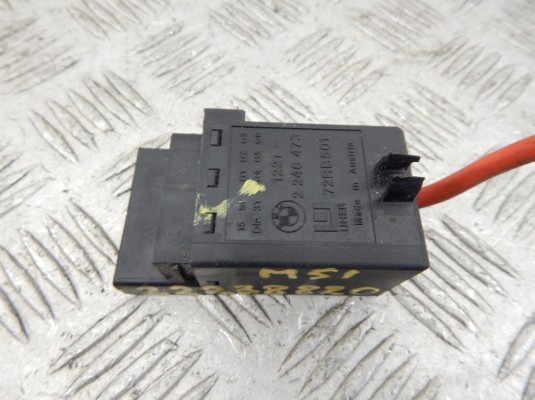 Реле накала свечей BMW 7-series (E38) 12 21 2 246 473