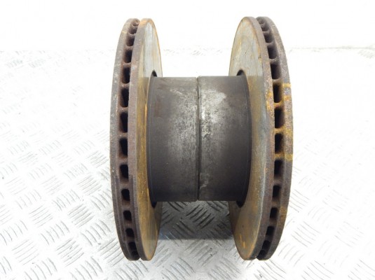Диск тормозной передний BMW 5-series (E39) 34 11 6 767 061