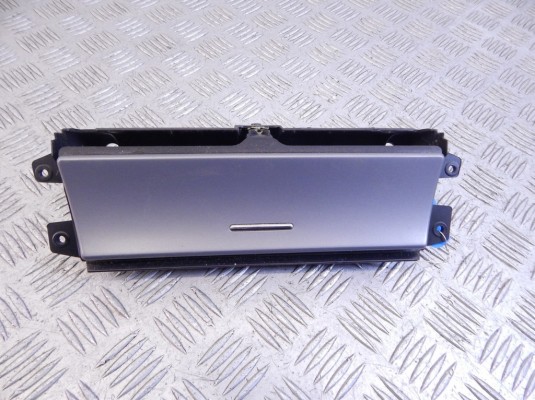 Пепельница BMW X5-series (E53) 51 16 8 402 967