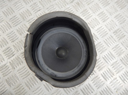 Динамик двери передней правой BMW X5-series (E53) 65 13 8 379 568