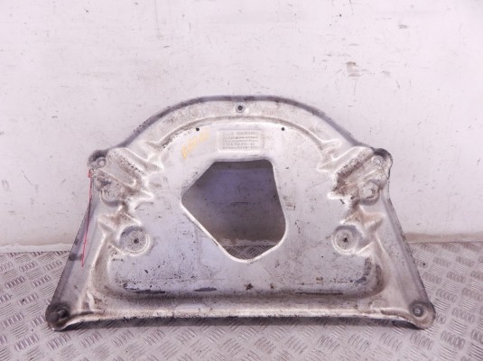 Защита двигателя BMW 5-series (E60/61) 31 11 6 759 878 Защита двигателя BMW 5-series (E60/61) 31 11 6 759 878