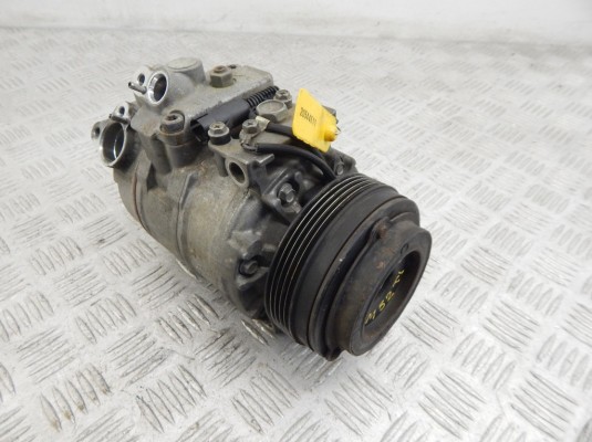 Компрессор кондиционера BMW 5-series (E39) 64 52 8 379 924