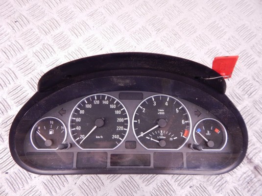 Щиток приборов (приборная панель) BMW 3-series (E46) 62 10 4 117 718