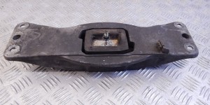 Кронштейн КПП BMW 5-series (E60/61) 22 31 6 769 634