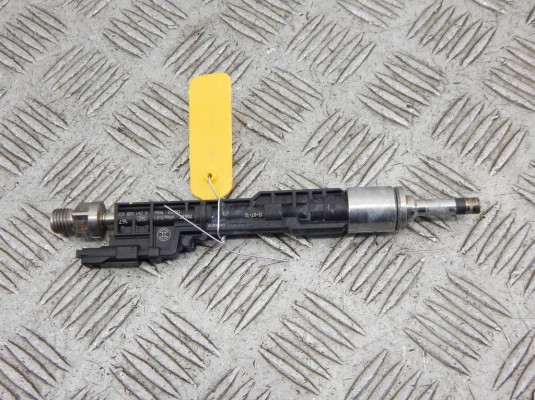 Форсунка BMW X1-series (E84) 13 64 8 625 397