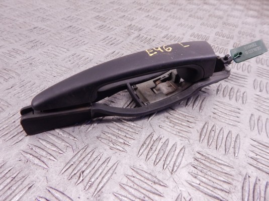 Ручка наружная передняя левая BMW 3-series (E46) 51 21 8 216 125 Ручка наружная передняя левая BMW 3-series (E46) 51 21 8 216 125