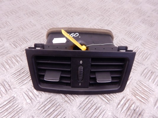 Дефлектор обдува салона BMW 5-series (E60/61) 64 22 7 129 556