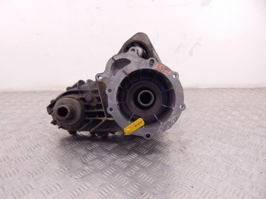 Раздаточная коробка BMW X5-series (E53) 27 10 7 515 748 Раздаточная коробка BMW X5-series (E53) 27 10 7 515 748