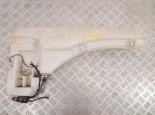 Бачок омывателя BMW X5-series (E70) 61 67 7 161 476