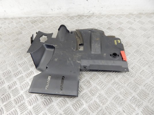 Кожух рулевой колонки BMW 5-series (E39) 51 45 8 233 510