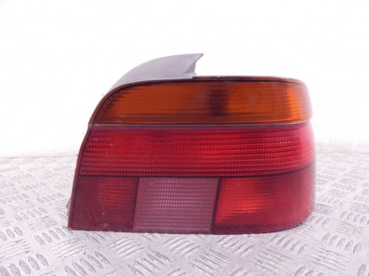 Фонарь задний правый BMW 5-series (E39) 63 21 8 363 558