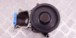 Помпа BMW X3-series (E83) 7796537