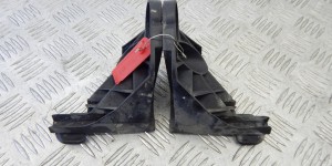 Кронштейн крепления бампера переднего BMW 3-series (E46) 51 11 7 030 620 Кронштейн крепления бампера переднего BMW 3-series (E46) 51 11 7 030 620