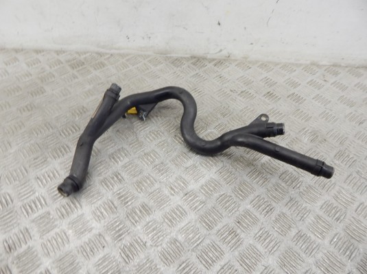 Трубка охлаждающей жидкости пластиковая BMW 5-series (E60/61) 11 53 7 780 001 Трубка охлаждающей жидкости пластиковая BMW 5-series (E60/61) 11 53 7 780 001