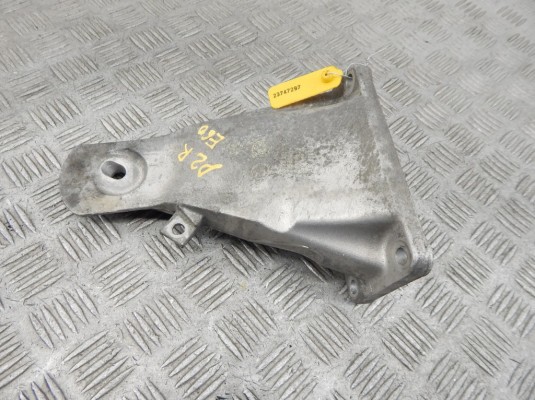 Кронштейн двигателя BMW 5-series (E60/61) 22 11 6 761 150 Кронштейн двигателя BMW 5-series (E60/61) 22 11 6 761 150