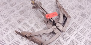 Петля капота BMW X5-series (E53) 41 61 8 402 174 Петля капота BMW X5-series (E53) 41 61 8 402 174