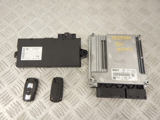Блок управления двигателем BMW 5-series (E60/61) 13 61 7 806 987